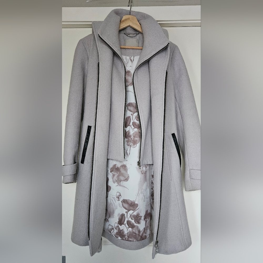 Soia & Kyo Soft Gray Wool Coat - Picture 1 of 9